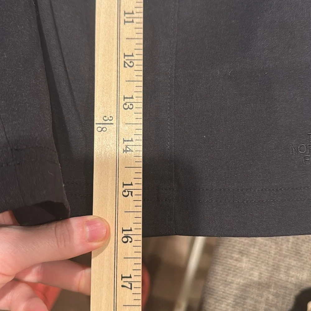 The North Face Small‎ Men's Shorts Moisture Wicking